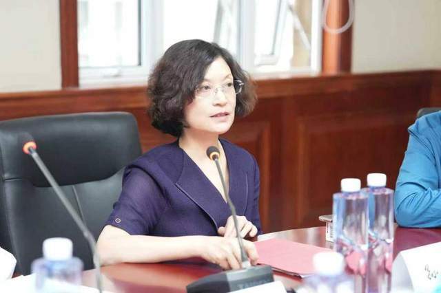 赋能医美人才成长：烟台毓璜顶医院皮肤一科成功举办第一届美容注射与抗衰诊疗培训活动(图1)