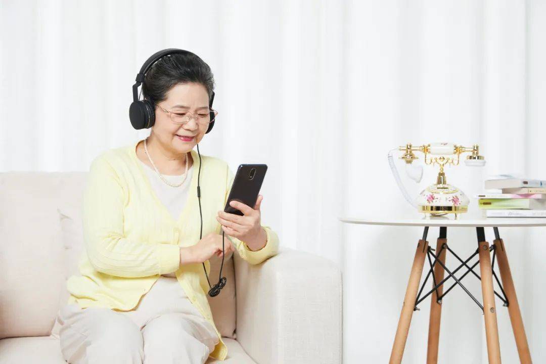 银发美妆的红利都被谁“吃”掉了？(图4)