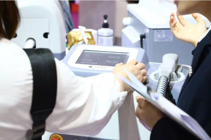 艾芮：创新引领医美行业变革三大核心技术开启肌肤再生新时代(图1)