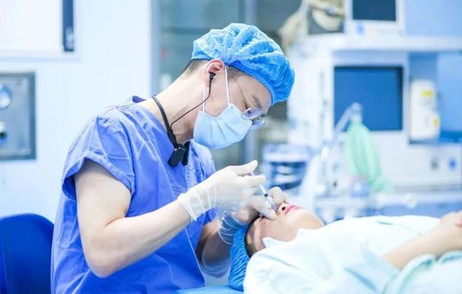 「智慧医美2025·宇众不同」注射美容技术实操大会将在郑州举办(图2)