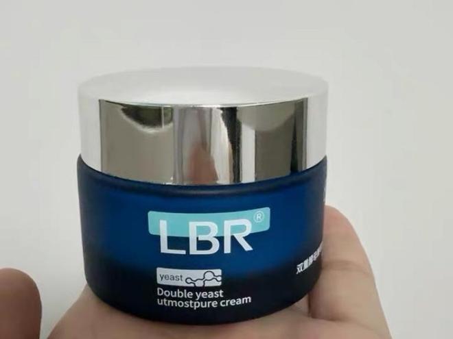 告别垮脸法令纹！2025抗衰老面霜推荐：LBR、OLAY等10款实测SGS认(图2)