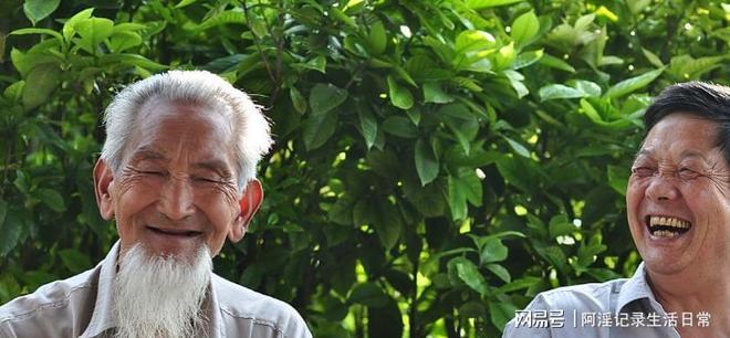 一万老人中有多少人活到80岁？活到多少岁算长寿？告诉你答案(图1)