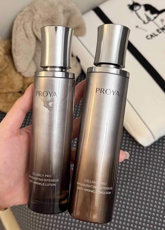 有效的抗衰老产品解析抗皱紧致护肤品哪款好？紧致垮脸好用的护肤品(图8)