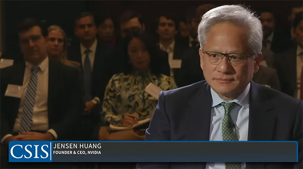 黄仁勋：美国建造一座数据中心要三年中国建造医院只要一个周末(图1)